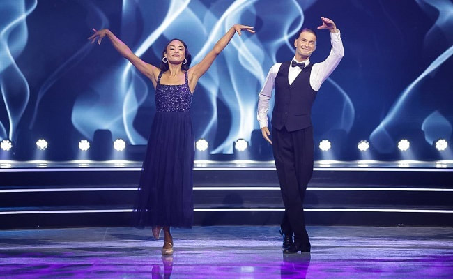 Sonia Gray in Dancing with the Stars